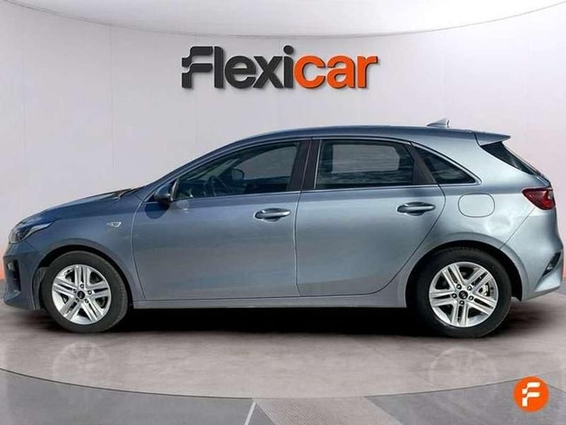 Usado Kia Ceed 120 CV (88 kW) 2020 Gris Utilitario