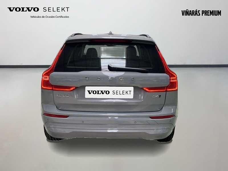 Usado Volvo XC60 Core 197 CV (144 kW) 2023 Gris SUV