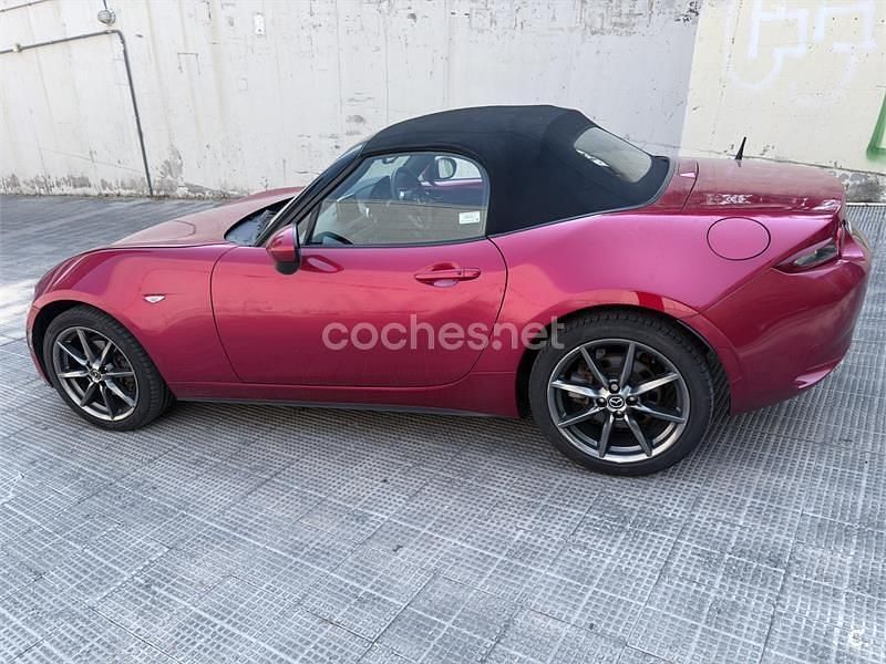 Usado Mazda MX5 Style 160 CV (117 kW) 2017 Rojo Descapotable