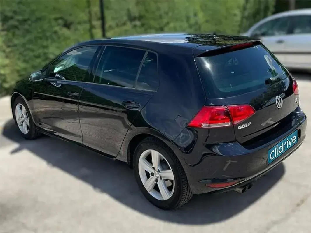 Usado VW Golf VII Advance 150 CV (110 kW) 2013 Negro Utilitario