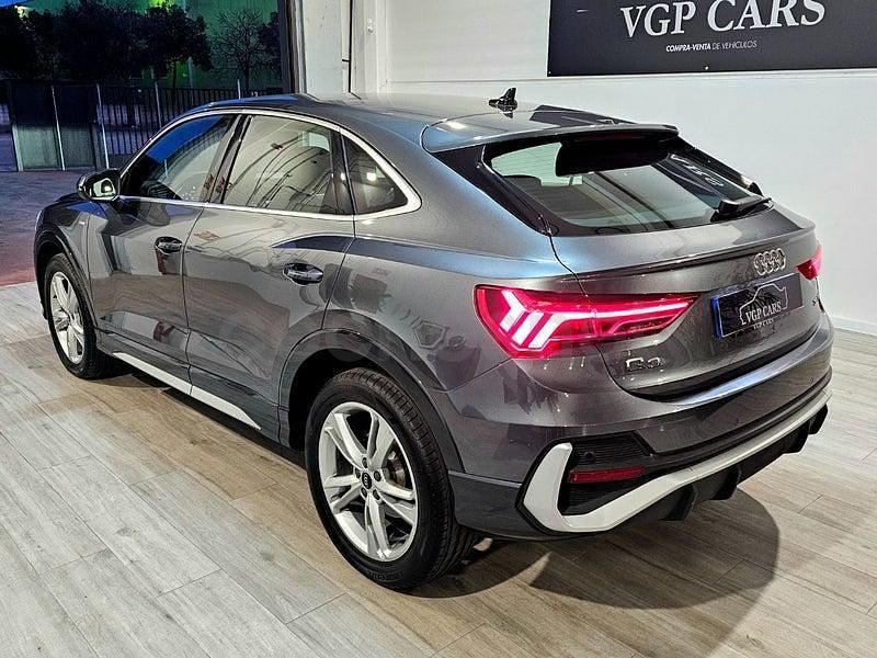 Usado Audi Q3 Sportback S-Line 150 CV (110 kW) 2022 Gris / plata SUV