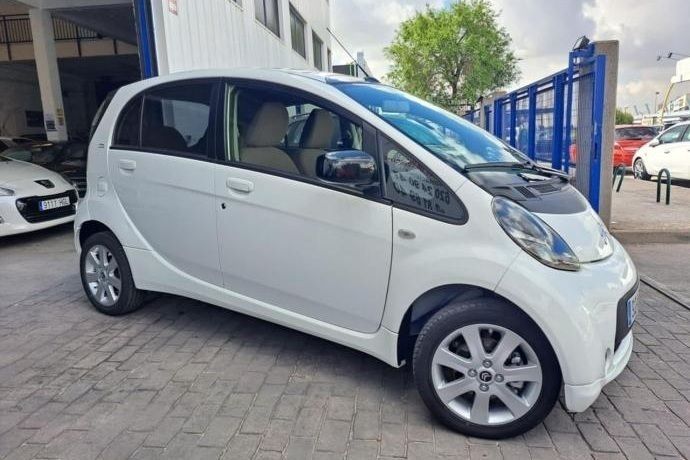 Usado Citroën C-zero Seduction 49 kW (67 CV) 2019 Blanco Utilitario