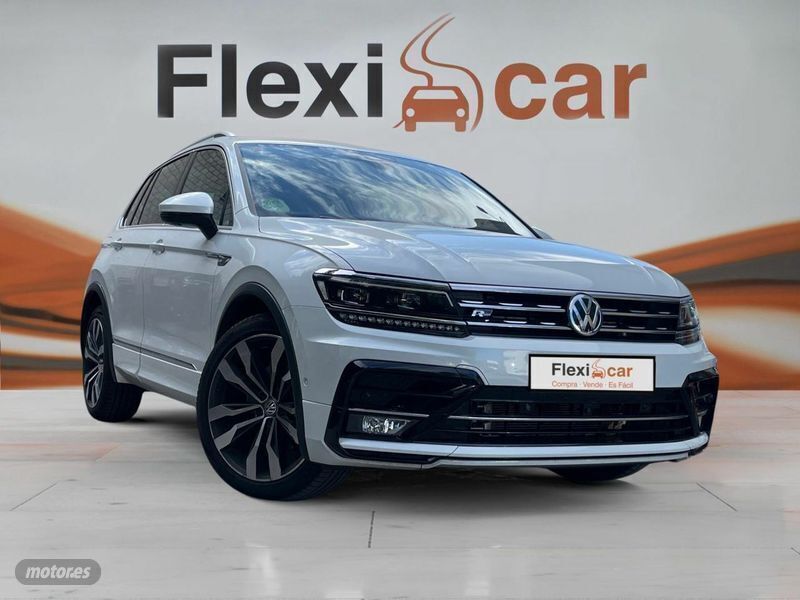 Blanco Usado 2018 VW Tiguan Sportline SUV | 34.490 € - Imagen 1/4