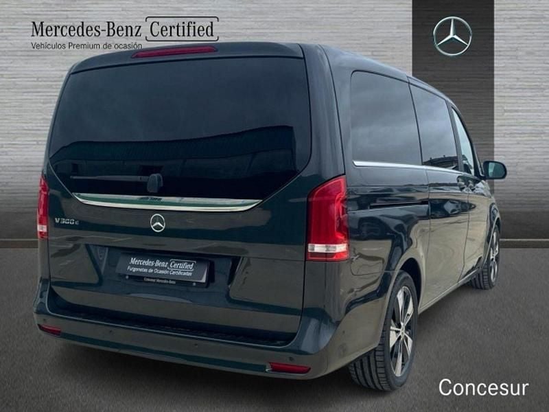 Usado Mercedes V300 Avantgarde 236 CV (173 kW) 2024 Grisnegro Monovolumen