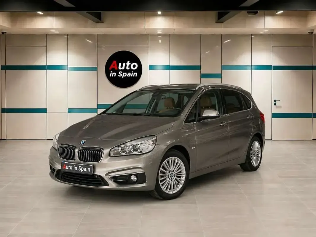 Usado BMW 216 Active Tourer 116 CV (85 kW) 2016 Gris Monovolumen