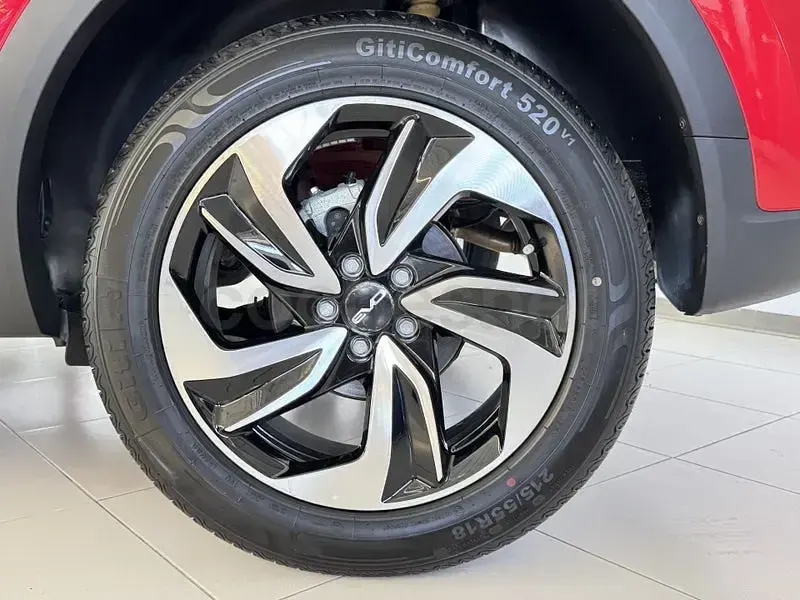 Nuevo EVO Evo 4 106 CV (77 kW) 2026 Rojo SUV