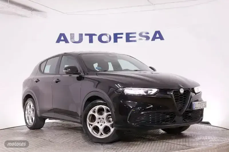 Usado Alfa Romeo Tonale Sprint 130 CV (95 kW) 2023 Negro SUV