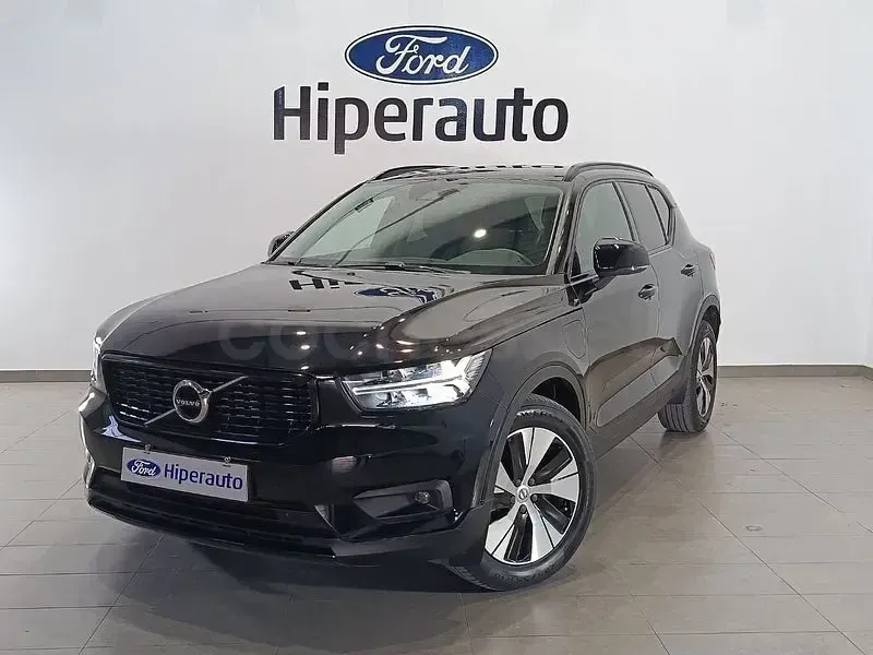 Usado Volvo XC40 R-Design 211 CV (155 kW) 2021 Negro SUV
