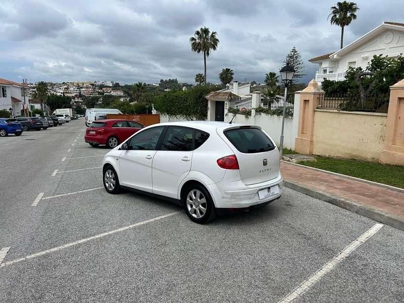 Brugt Seat Altea 105 HK (77 kW) 2006 Hvid MPV