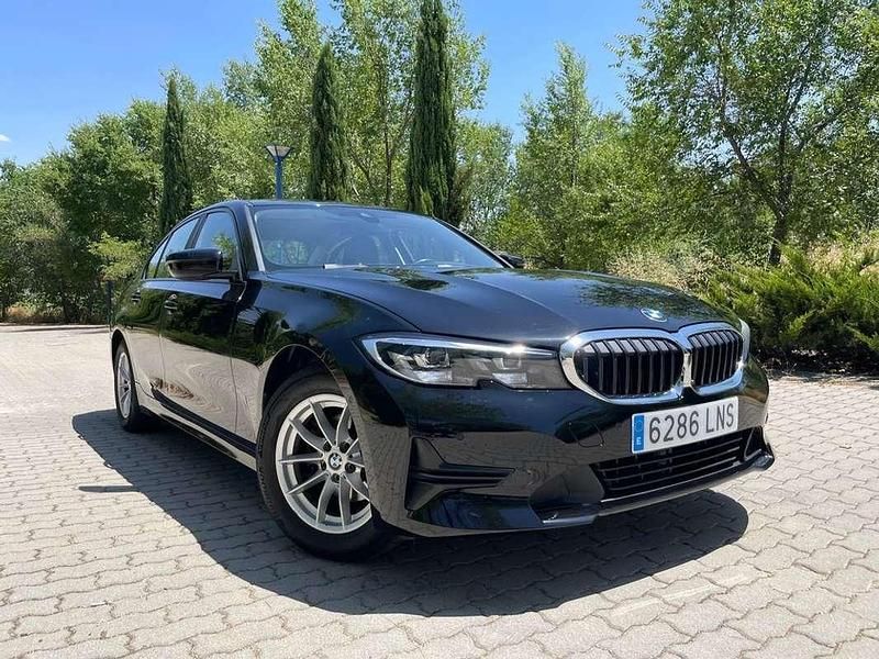 Usado BMW 318 150 CV (110 kW) 2021 Negro Berlina