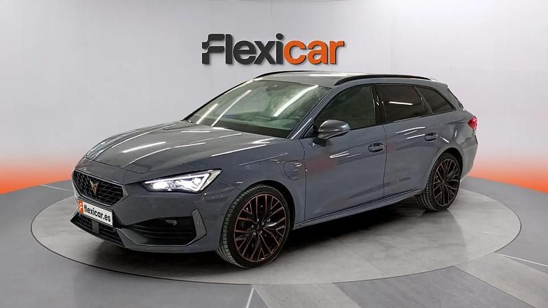 Usado Cupra Leon 245 CV (180 kW) 2020 Gris Familiar