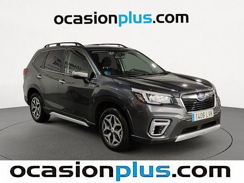Usado Subaru Forester Sport 151 CV (111 kW) 2021 Gris SUV