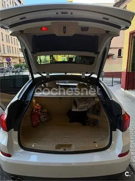 Usado BMW 520 Gran Turismo 184 CV (135 kW) 2015 Blanco Berlina