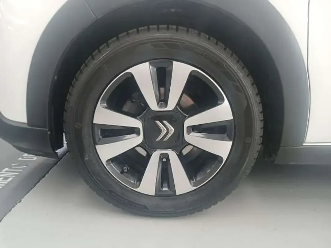 Usado Citroën C3 Feel 82 CV (60 kW) 2022 Blanco Utilitario