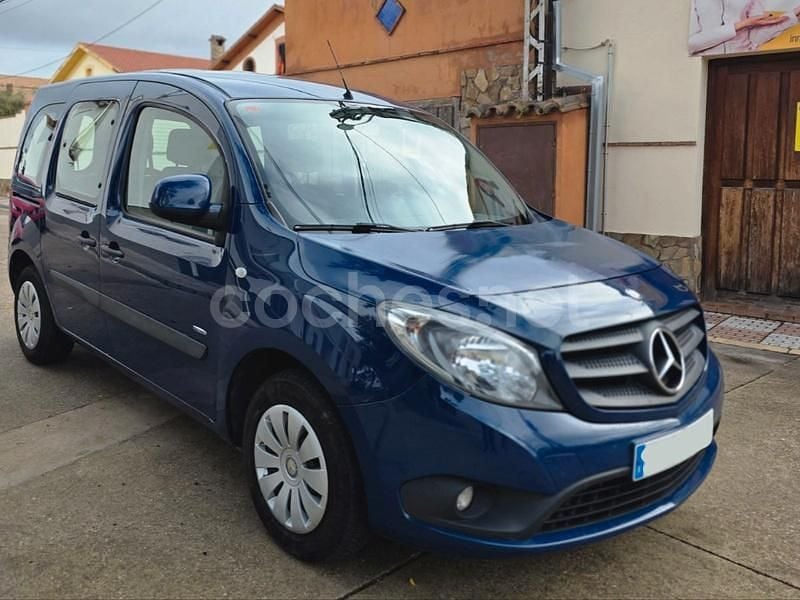 Azul Usado 2017 Mercedes Citan 109 Familiar | 8700 € (Buen precio) - Imagen 1/4