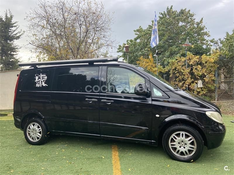 Usado Mercedes Vito Marco Polo 88 CV (64 kW) 2014 Negro Van