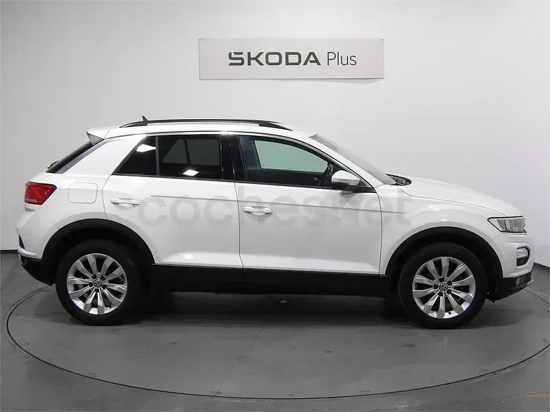 Usado VW T-Roc Advance 115 CV (84 kW) 2019 Blanco SUV