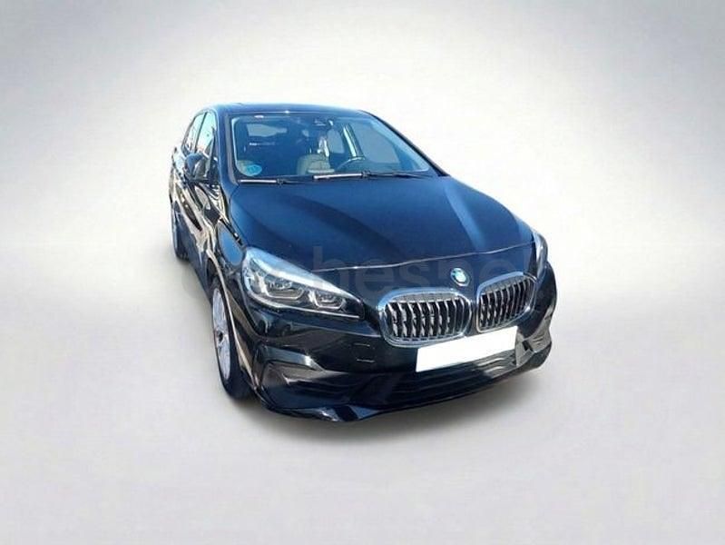 Usado BMW 225 Active Tourer iPerformance 220 CV (161 kW) 2021 Negro Monovolumen