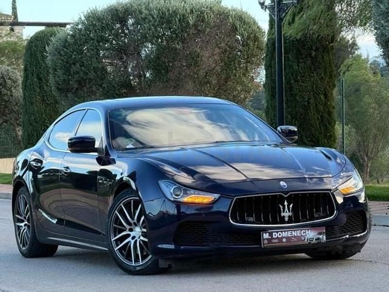 Usado Maserati Ghibli 410 CV (301 kW) 2014 Azul Berlina