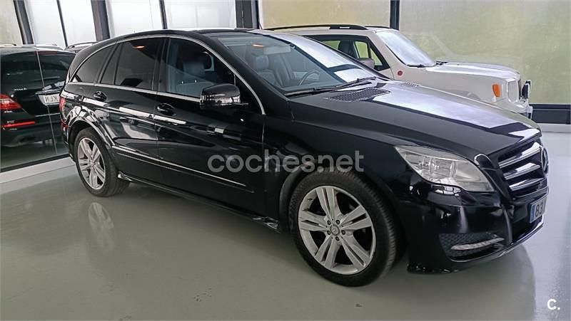 Usado Mercedes R350 265 CV (194 kW) 2011 Negro Monovolumen