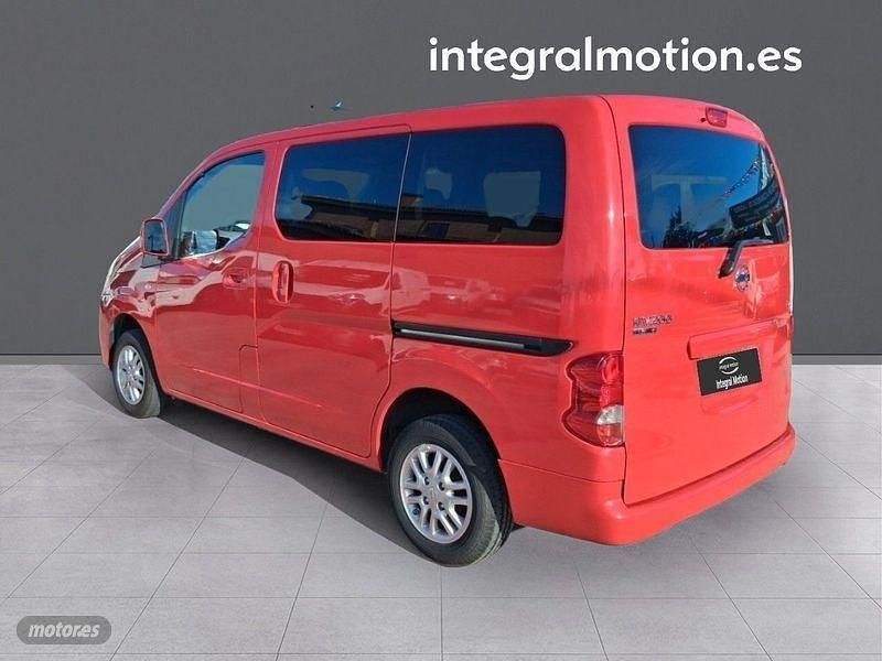 Usado Nissan NV200 110 CV (80 kW) 2016 Rojo Monovolumen