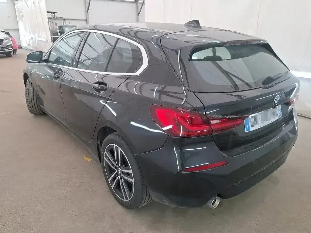 Usado BMW 116 109 CV (80 kW) 2023 Negro Utilitario