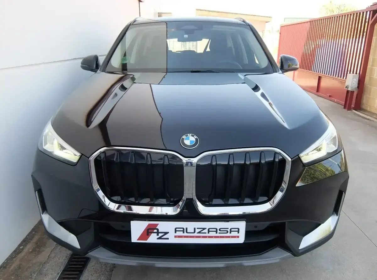 Usado BMW X1 Sport Line 136 CV (100 kW) 2024 Negro SUV