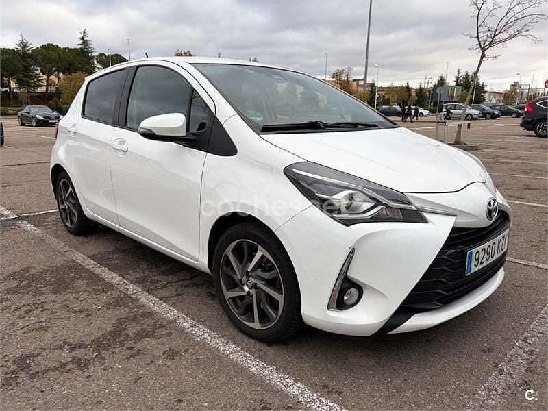 Usado Toyota Yaris 111 CV (81 kW) 2019 Blanco Berlina