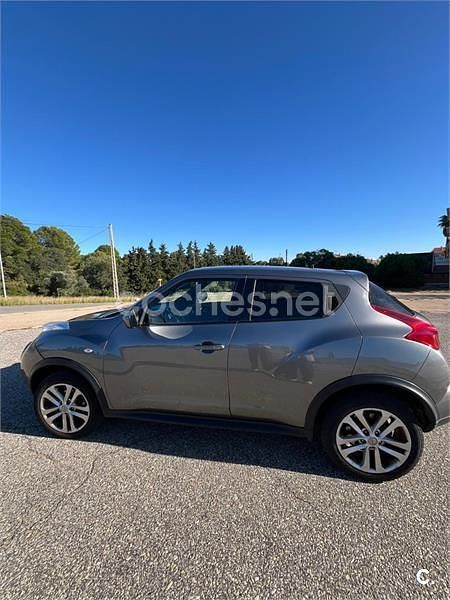 Usado Nissan Juke Premium Edition 110 CV (80 kW) 2011 Gris / plata SUV