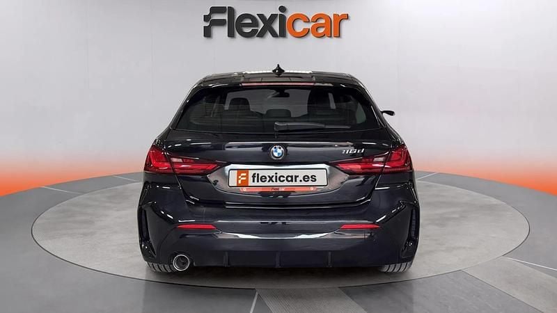 Usado BMW 116 116 HP (85 kW) 2020 Preto Citadino