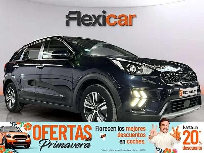 Usado Kia Niro 141 HP (103 kW) 2020 Azul SUV