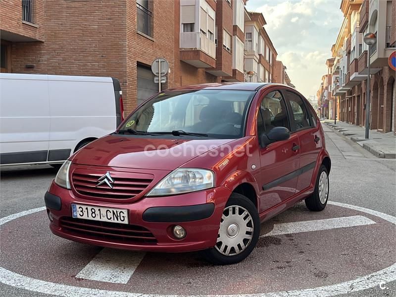 Usado Citroën C3 Exclusive 75 CV (55 kW) 2003 Granate Berlina
