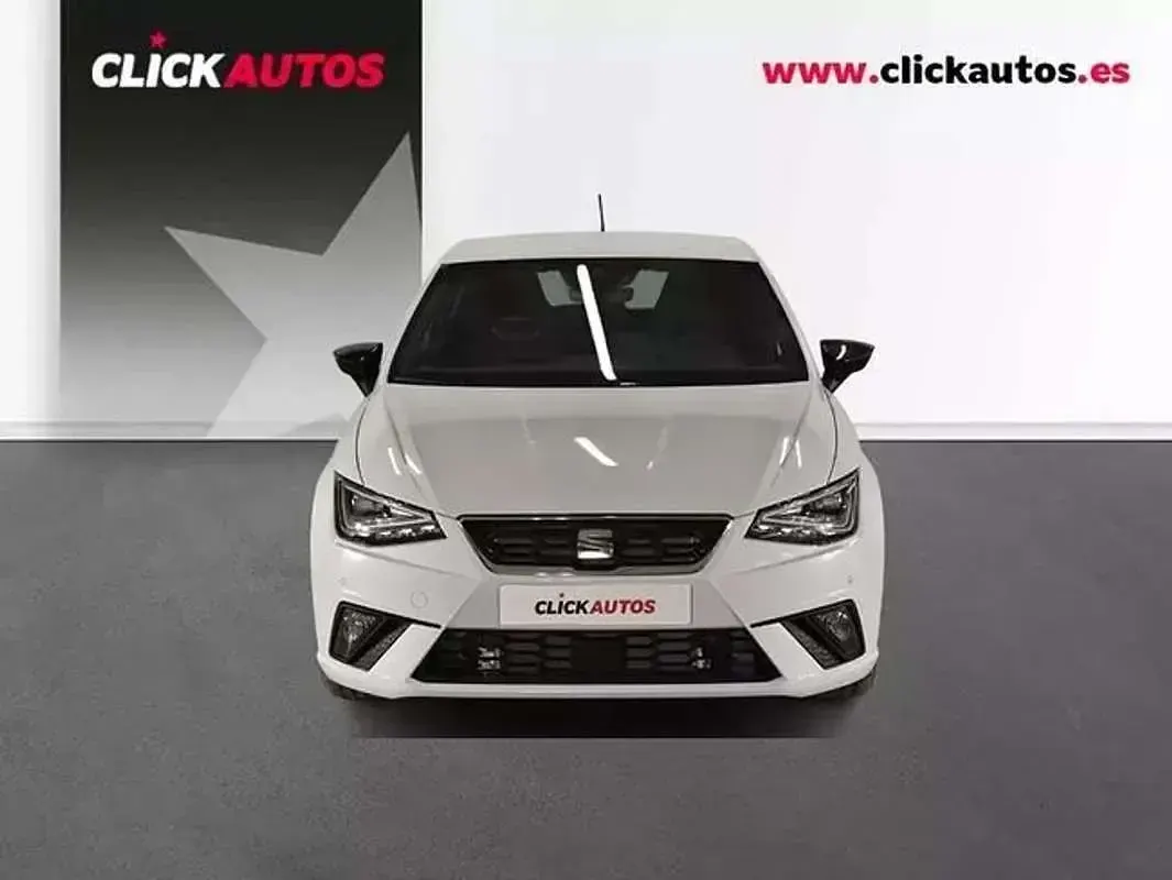 Używany Seat Ibiza FR 116 KM (85 kW) 2025 Biały Hatchback