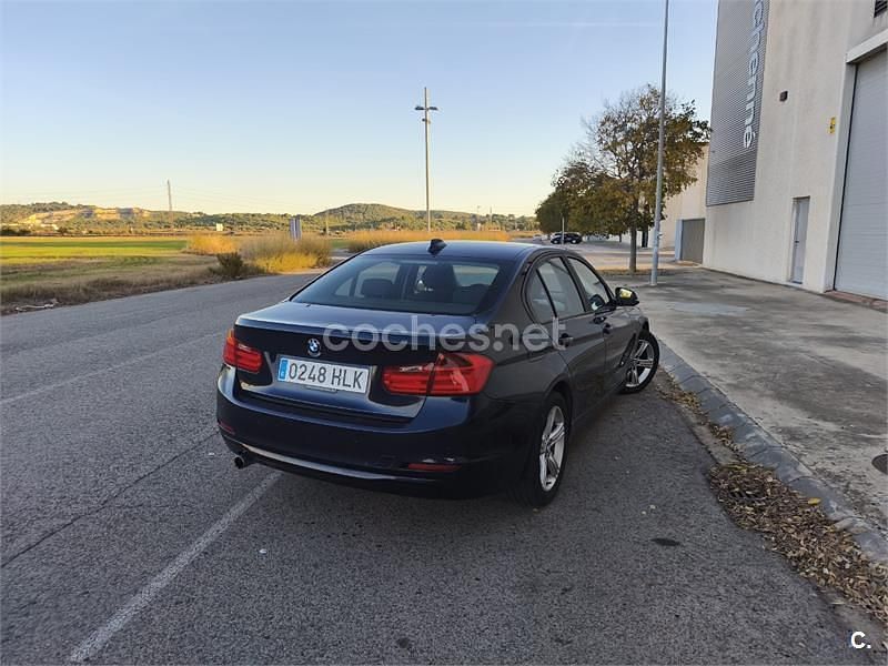 Usado BMW 316 116 CV (85 kW) 2012 Azul Berlina