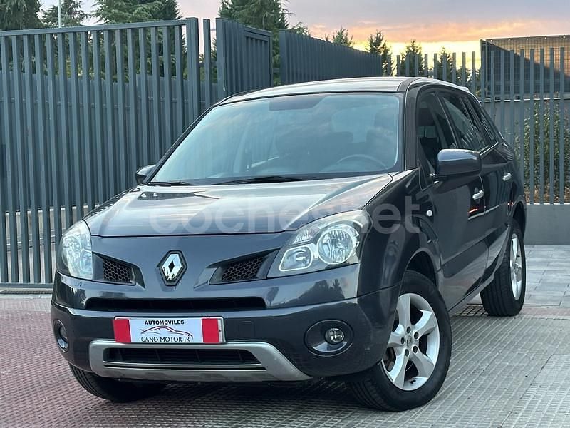 Gris / plata Usado 2011 Renault Koleos Expression SUV | 5490 € (Buen precio) - Imagen 1/4