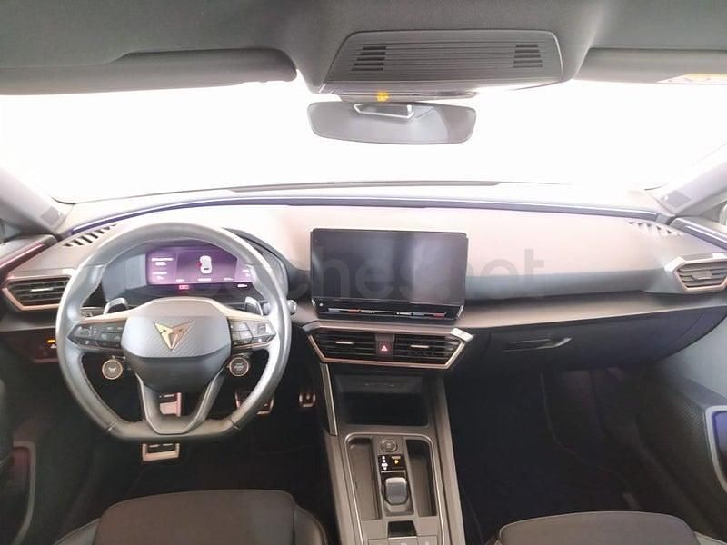 Usado Cupra Leon VZ 310 CV (228 kW) 2021 Gris / plata Familiar