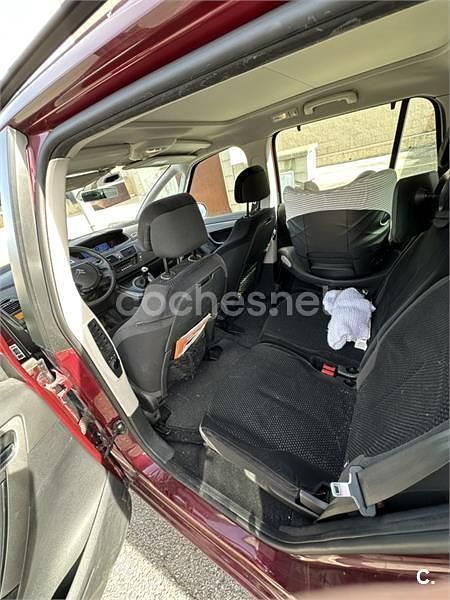 Usado Citroën C4 Picasso 110 CV (80 kW) 2007 Granate Monovolumen
