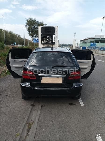 Negro Usado 2009 Mercedes B200 Monovolumen | 5500 € (Precio justo) - Imagen 1/4