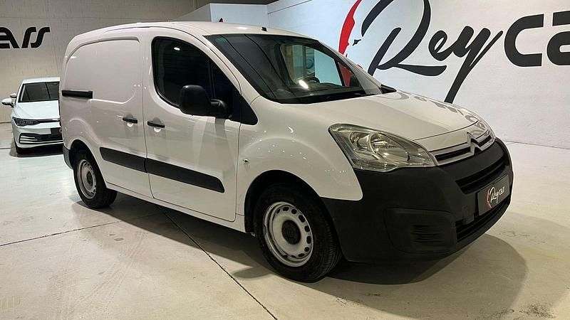 Usado Citroën Berlingo 75 CV (55 kW) 2017 Blanco Monovolumen