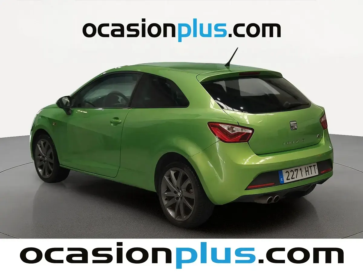 Usado Seat Ibiza SC FR 105 CV (77 kW) 2013 Verde Utilitario