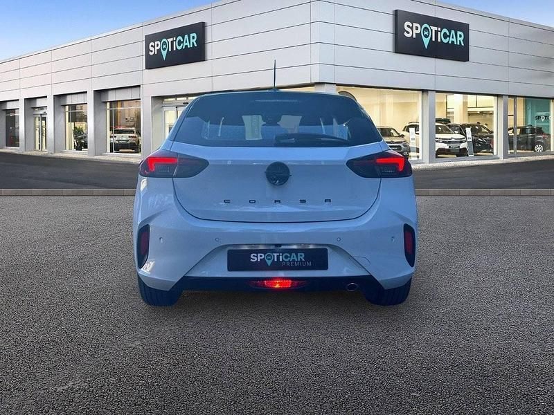 Usado Opel Corsa 101 CV (74 kW) 2025 Blanco Berlina