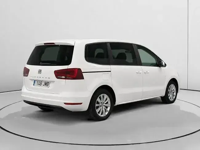 Usado Seat Alhambra Ecomotive 150 CV (110 kW) 2016 Blanco Monovolumen