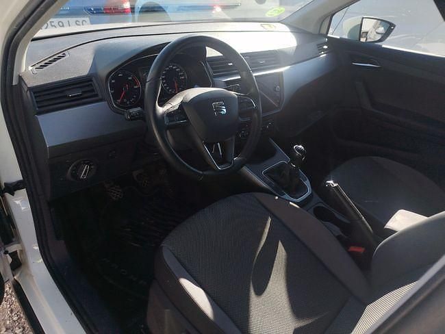 Usado Seat Arona Ecomotive 95 CV (69 kW) 2019 Blanco SUV