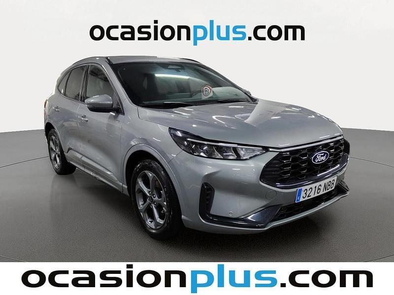 Usado Ford Kuga ST-Line 150 CV (110 kW) 2025 Gris plata SUV