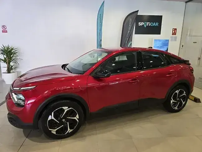 Usado Citroën C4 PureTech 131 CV (96 kW) 2024 Rojo SUV