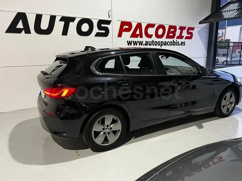 Usado BMW 116 116 CV (85 kW) 2022 Negro Utilitario