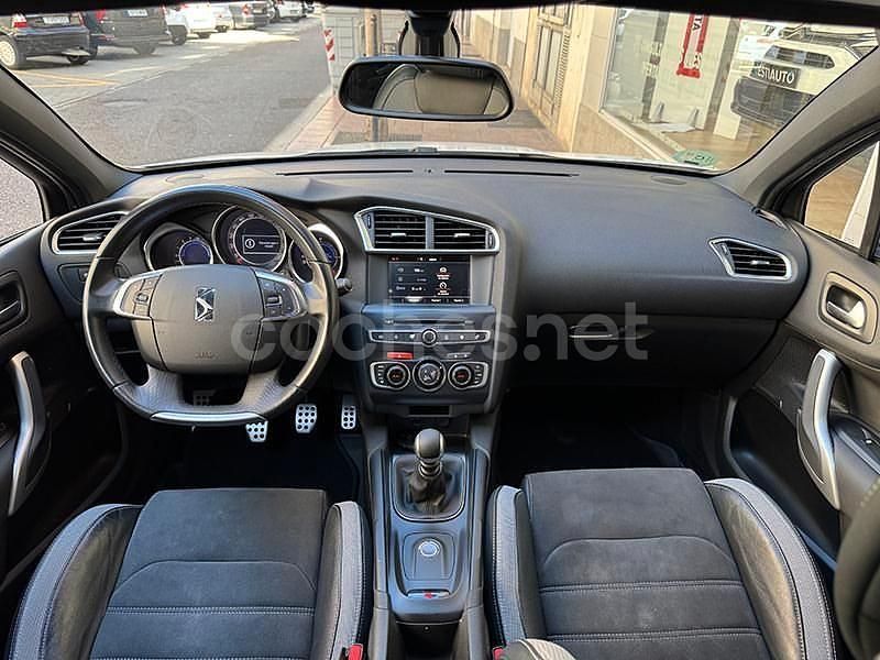 Usado DS Automobiles DS4 Crossback Style 120 CV (88 kW) 2016 Blanco SUV