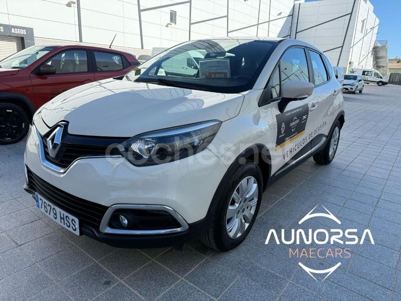 Beige Usado 2013 Renault Captur Life SUV | 8900 € (Un poco caro) - Imagen 1/4