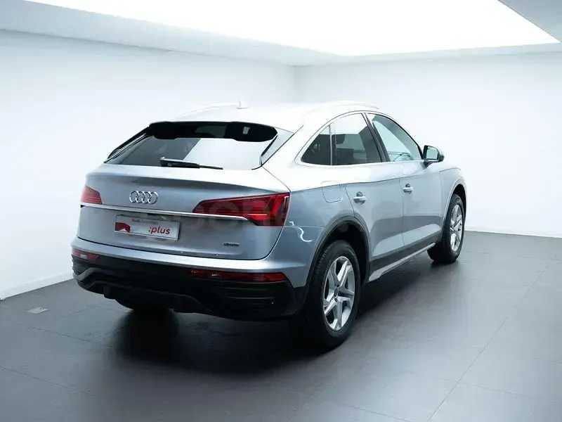 Usado Audi Q5 Sportback Advanced Plus 204 CV (150 kW) 2024 Gris / plata SUV