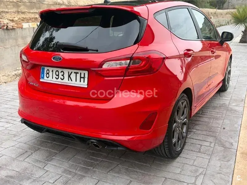 Usado Ford Fiesta ST-Line 100 CV (73 kW) 2019 Rojo Utilitario